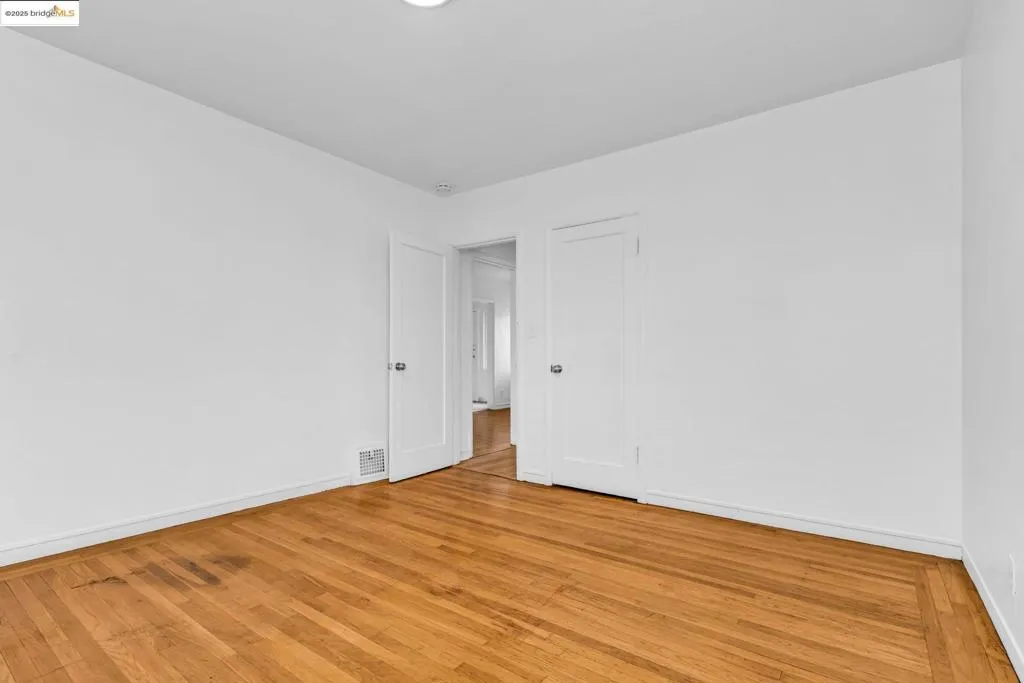 5492 Ruth Ave, Oakland, California 94601 home-pic-6